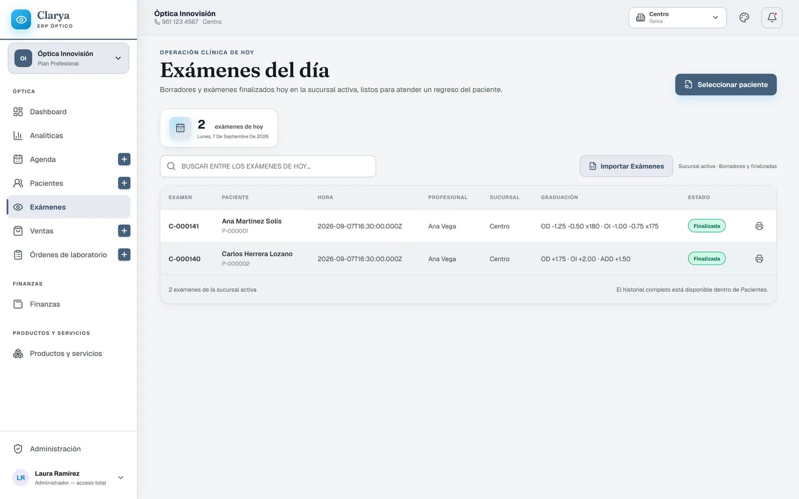 Listado de exámenes visuales en Clarya con folio de consulta, paciente, optometrista y estado del examen.
